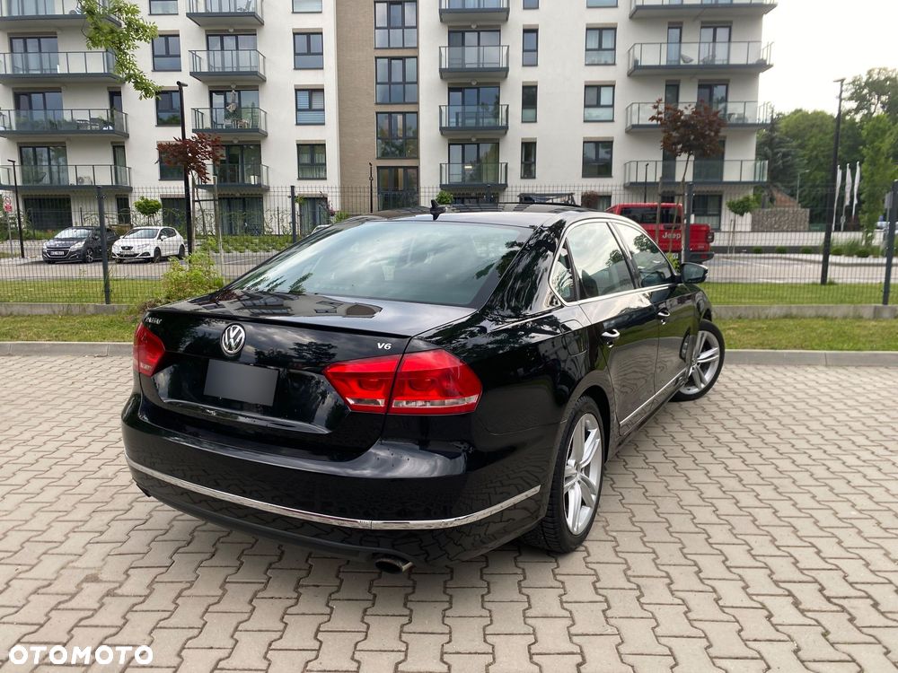 Volkswagen Passat 3.6 V6 R36 - 9