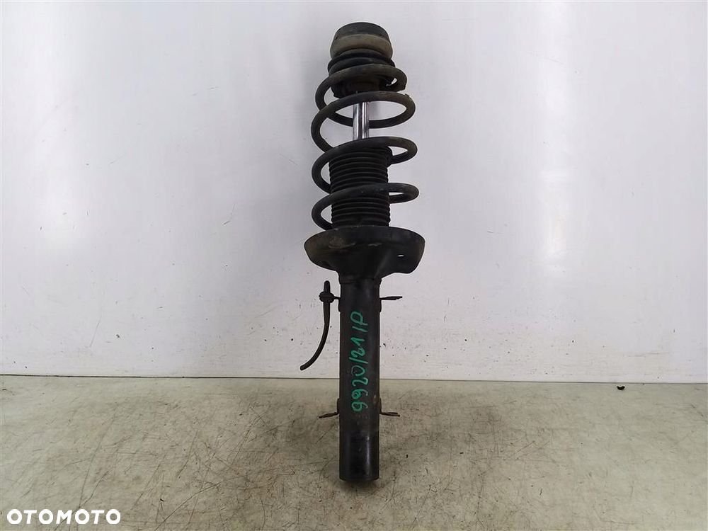 Mcpherson AMORTYZATOR przód prawy VW Bora GOLF IV 1,6 B - 1