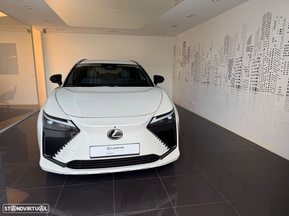 Lexus RZ 300e Premium - 2