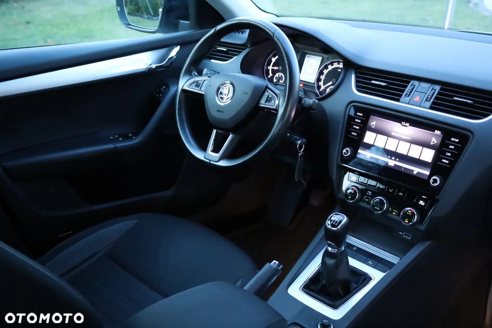 Skoda Octavia 1.5 TSI GPF ACT Ambition - 16