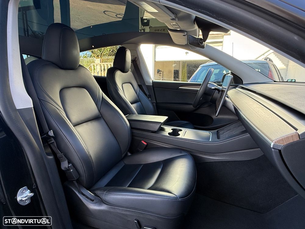 Tesla Model Y RWD - 23
