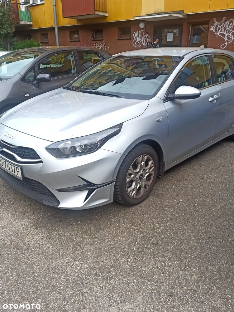 Kia Ceed 1.5 T-GDI M - 8