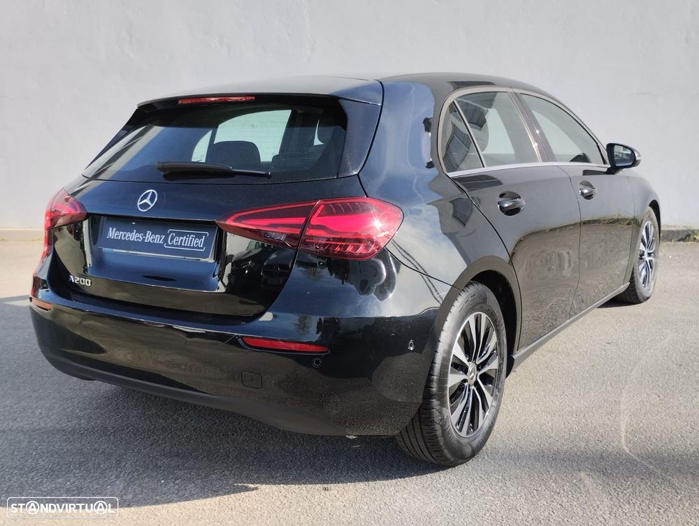 Mercedes-Benz A 200 7G-DCT - 9