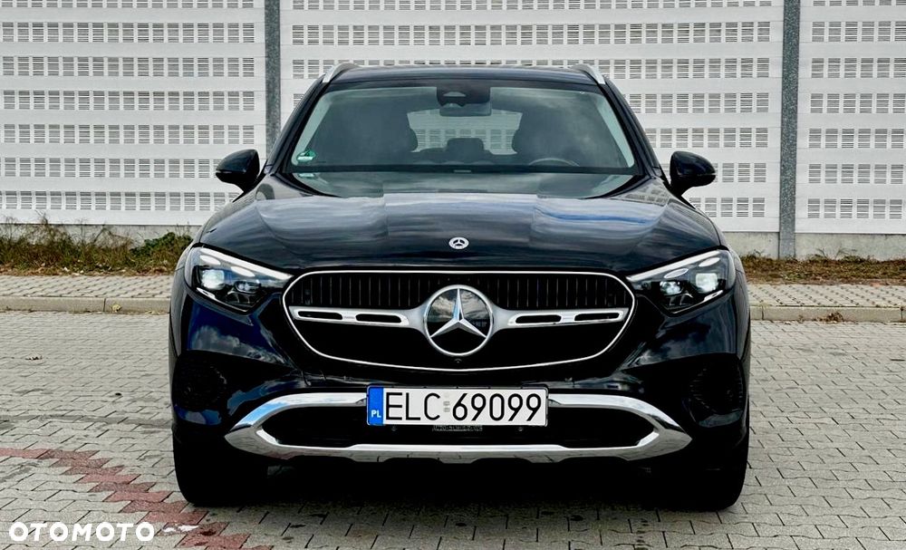 Mercedes-Benz Glc 2023 photo 2