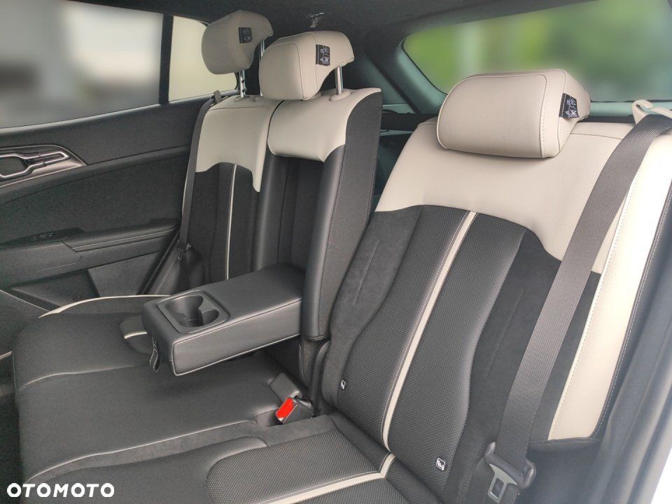 Kia Sportage - 16