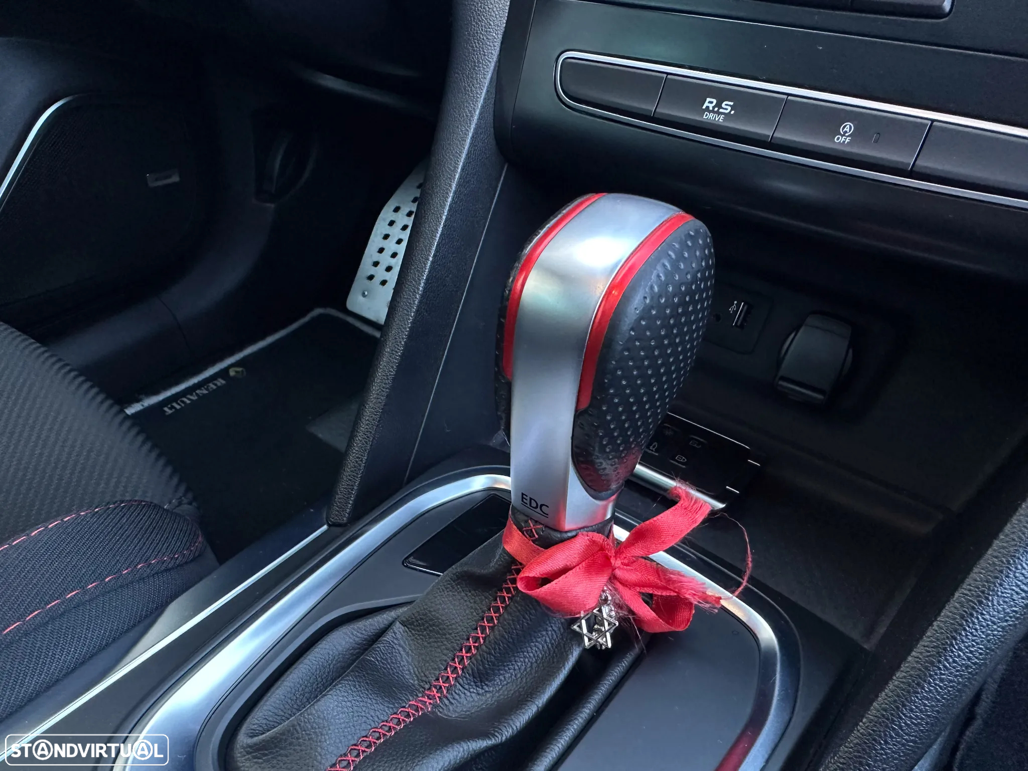Renault Mégane 1.8 TCe R.S. EDC - 13