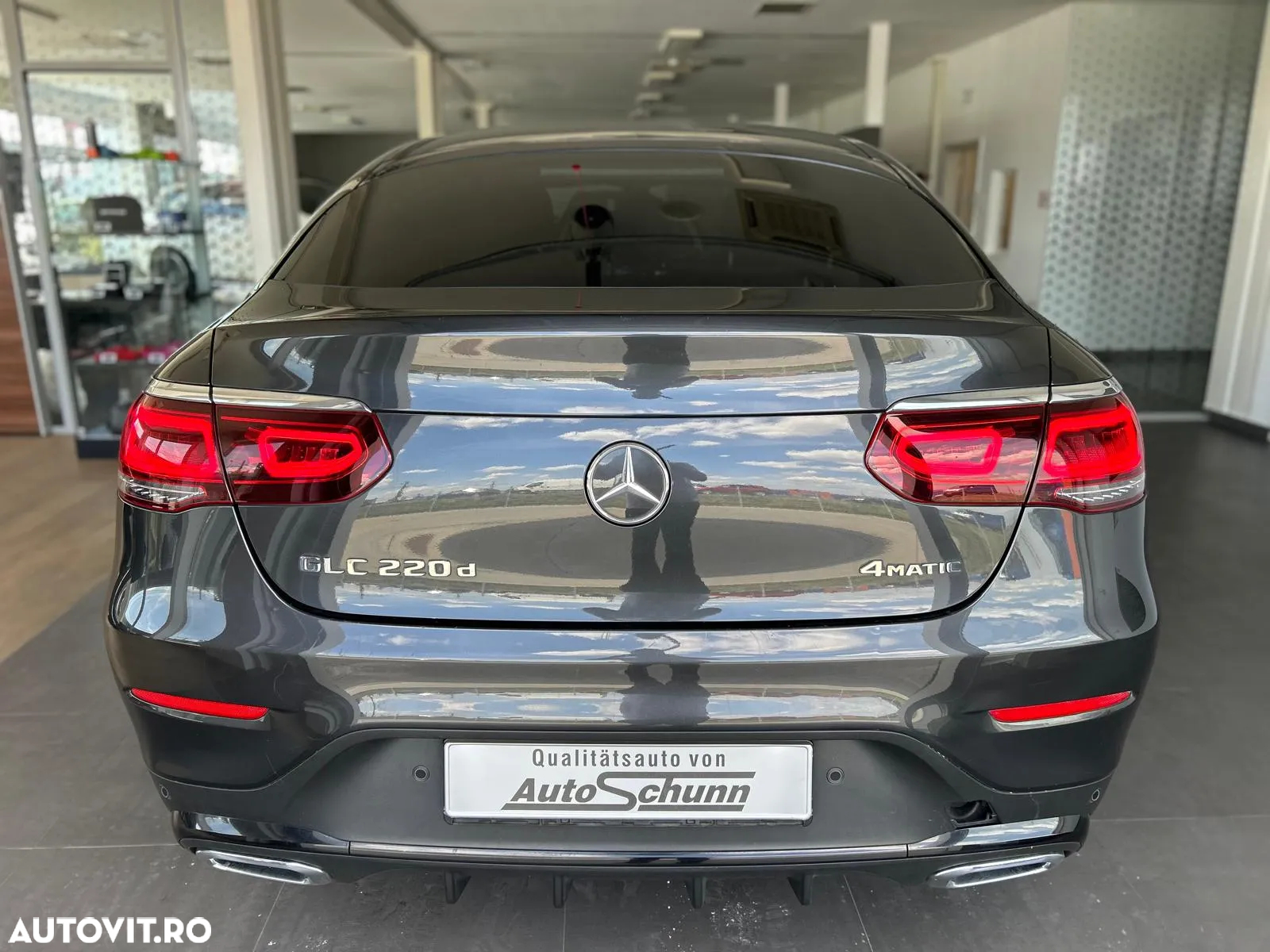 Mercedes-Benz GLC Coupe 220 d 4Matic 9G-TRONIC AMG Line - 6