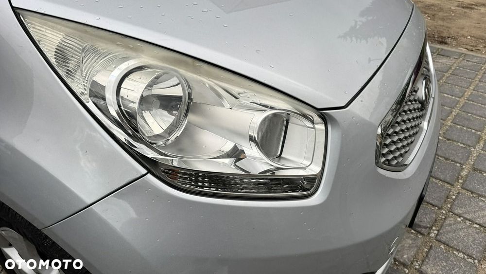 Kia Venga - 20