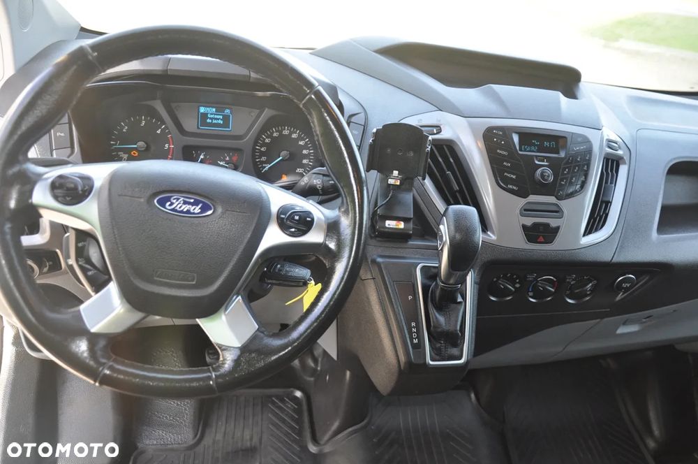 Ford Transit custom - 23
