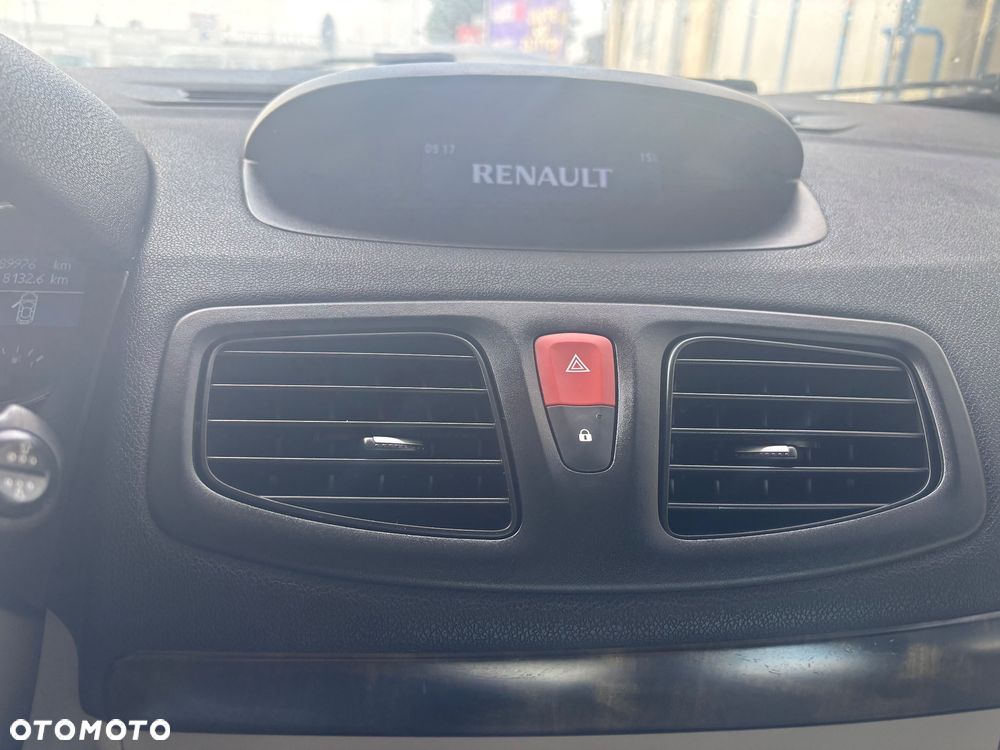 Renault Fluence 1.6 16V 110 Dynamique - 3