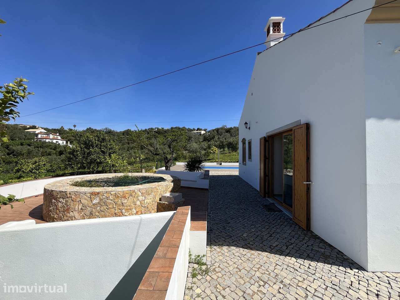 Moradia T4 com piscina e vistas mar em São Brás de Alportel - Grande imagem: 5/37