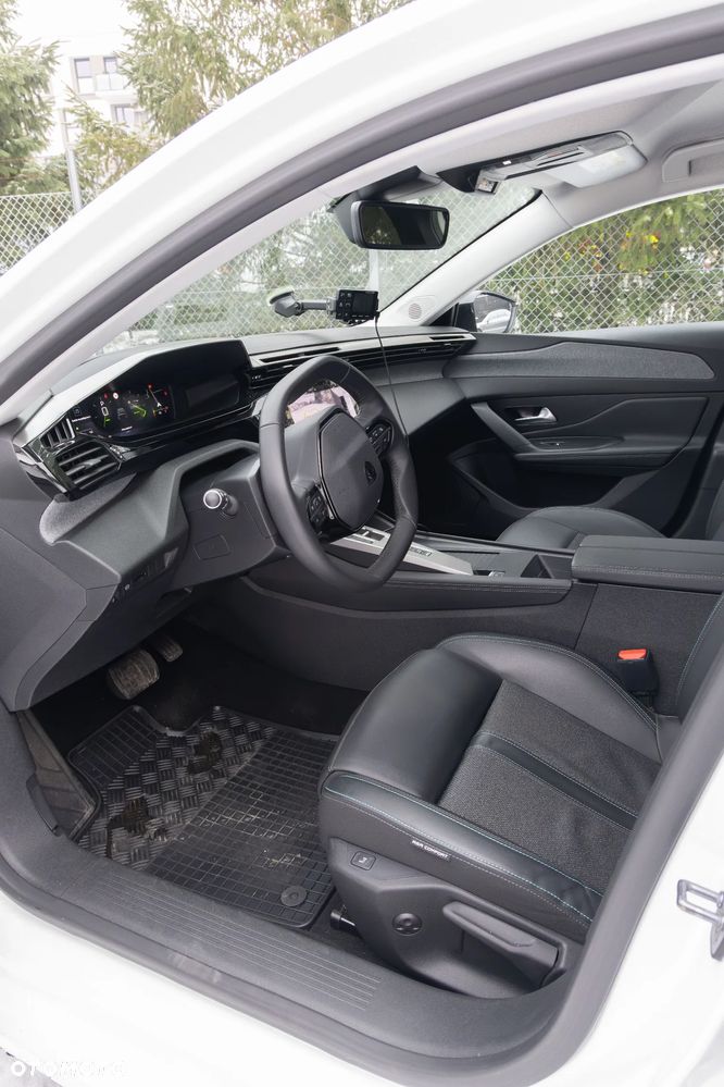 Peugeot 308 1.2 PureTech Allure S&S EAT8 - 6