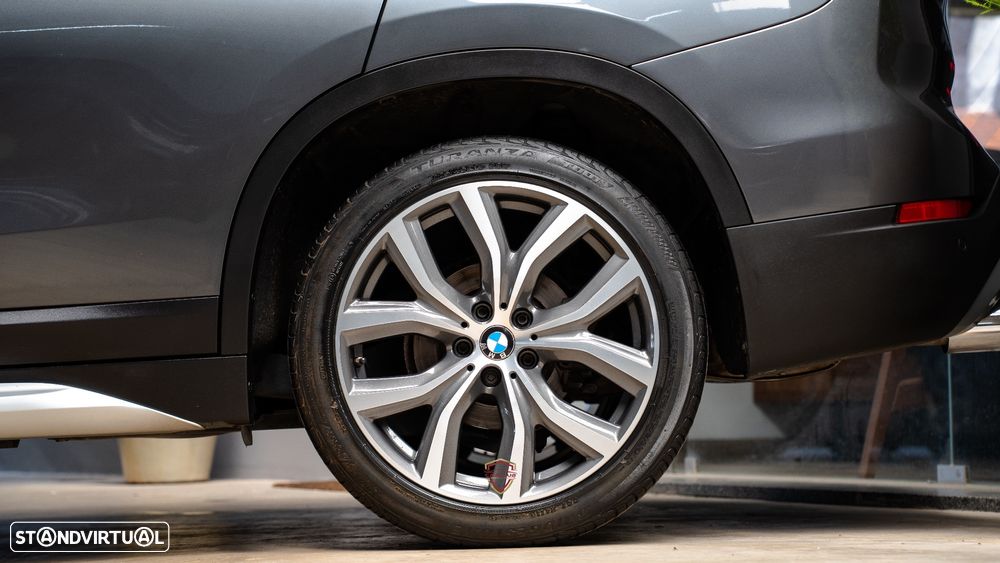 BMW X1 16 d sDrive xLine - 13