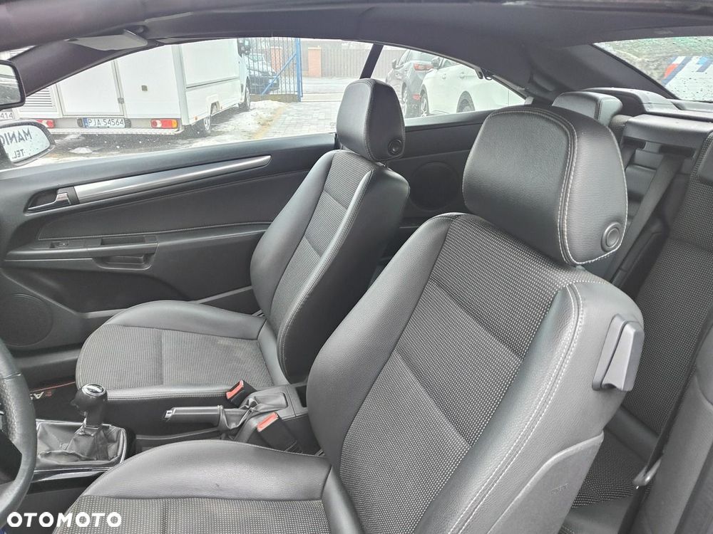Opel Astra - 16