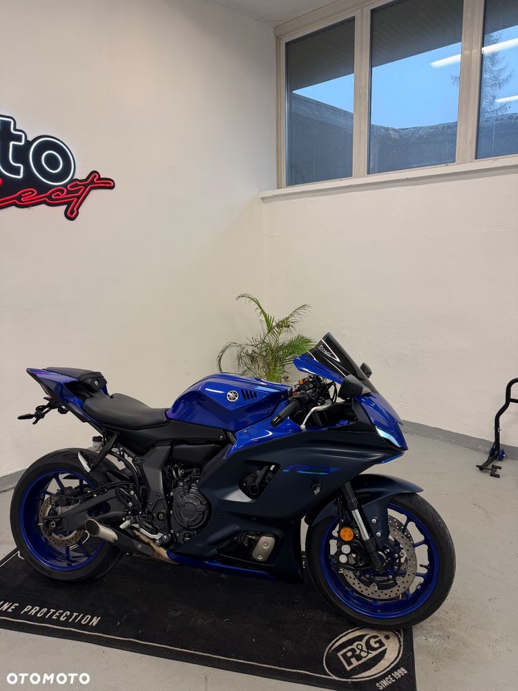 Yamaha R7 - 3