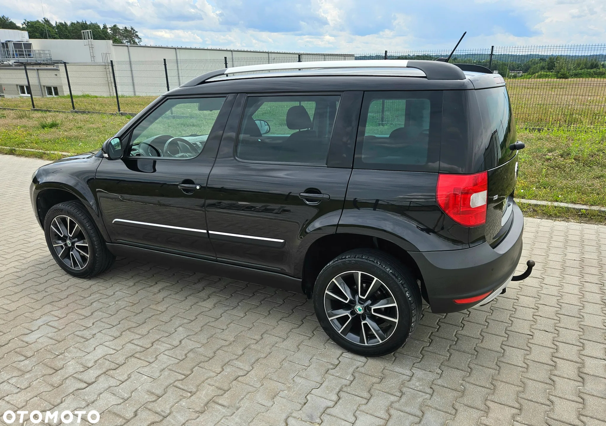 Skoda Yeti 2.0 TDI Active PLUS EDITION - 4