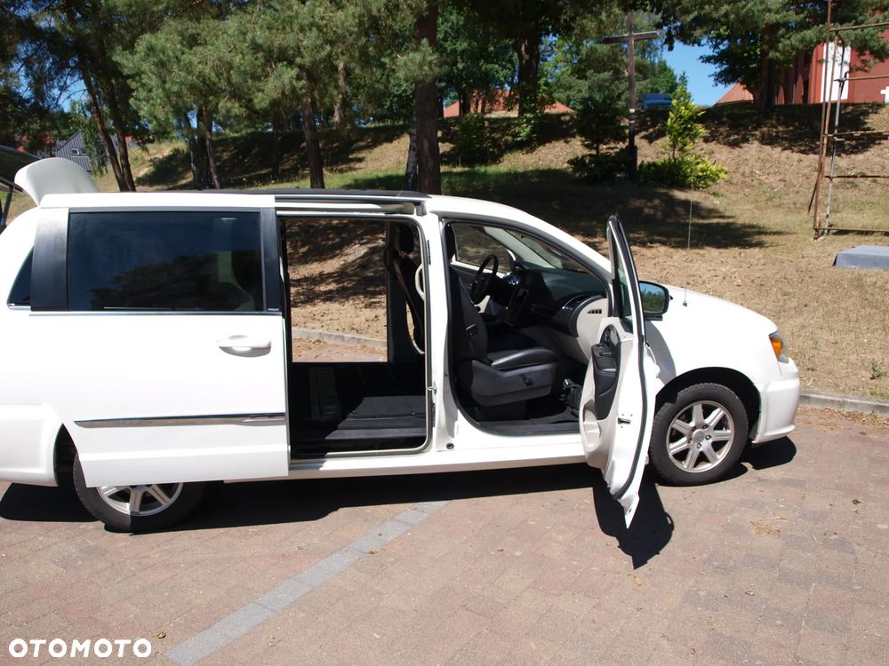 Chrysler Town & Country 3.6 Touring - 21