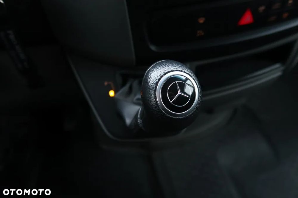 Mercedes-Benz SPRINTER - 20