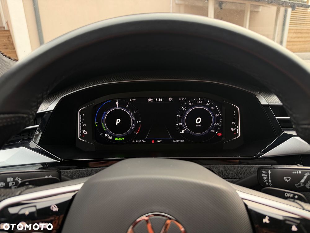 Volkswagen Arteon 1.4 eHybrid OPF DSG R-Line - 25