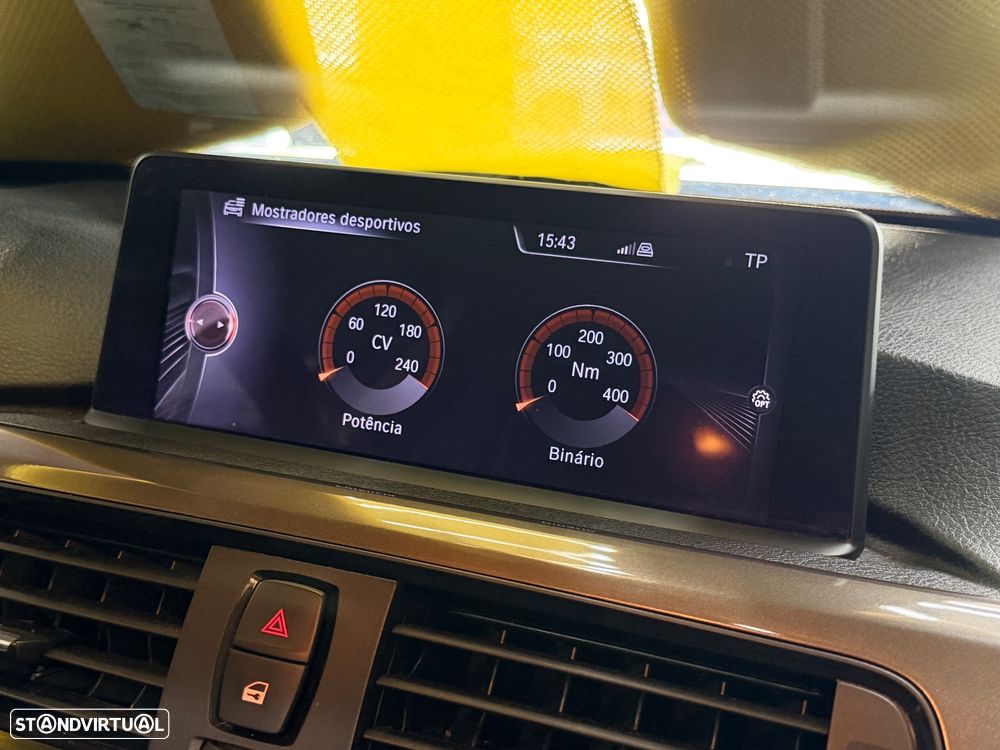 BMW 320 d Sport-Aut. Modern Line - 30