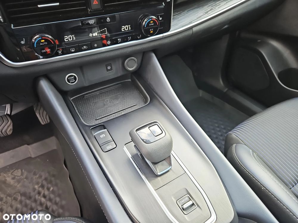 Nissan Qashqai 1.3 DIG-T mHEV Tekna Xtronic - 16