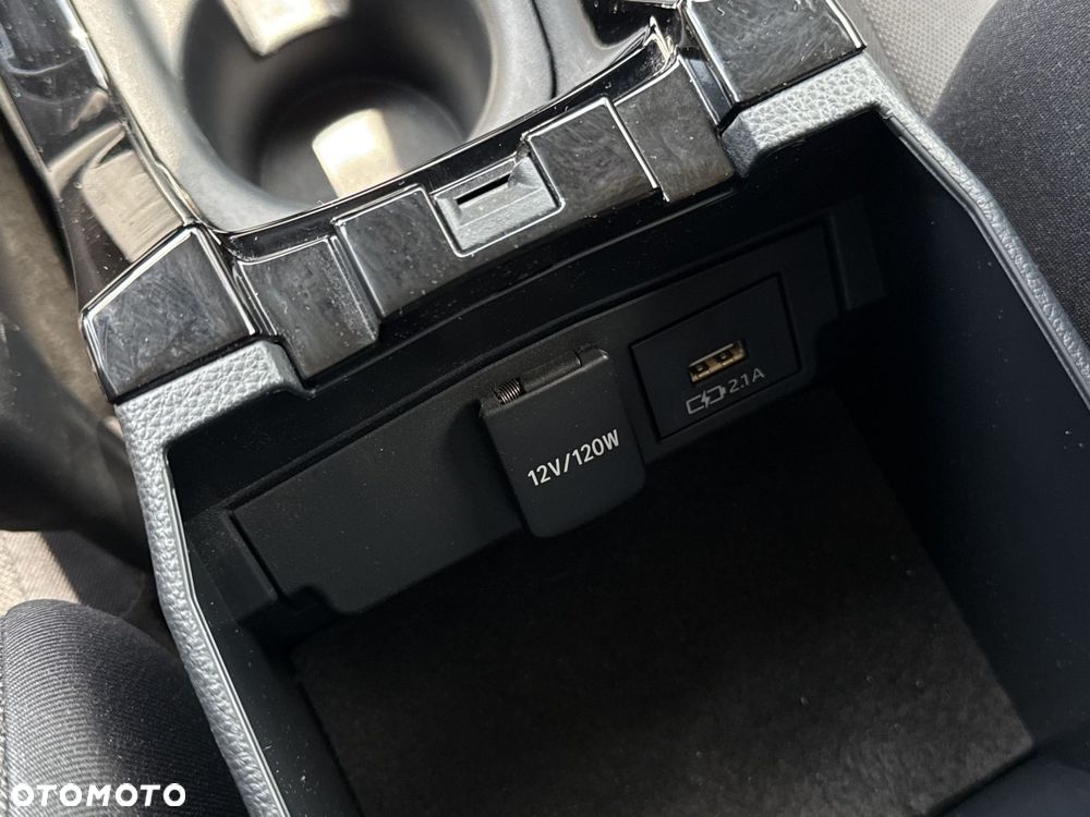 Toyota Corolla 1.6 Comfort MS - 24