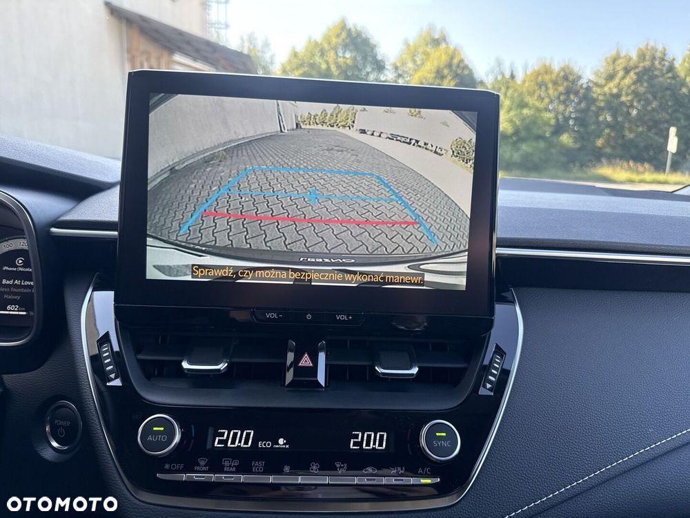 Toyota Corolla 1.8 Hybrid Style - 19