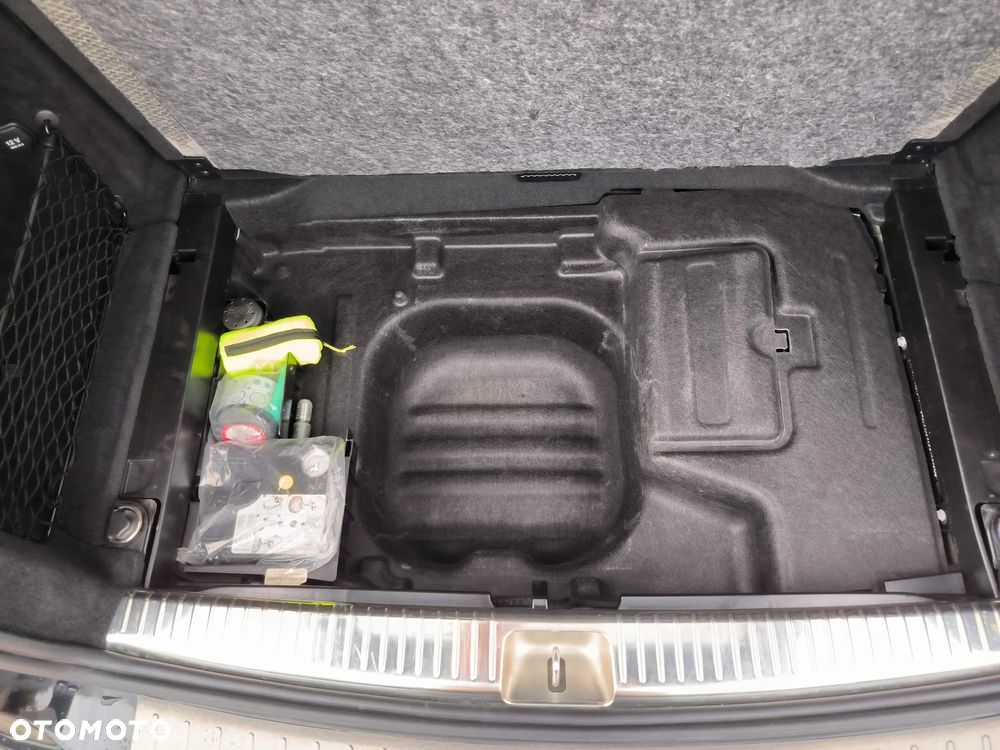 Mercedes-Benz Klasa C 200 d 9G-TRONIC AMG Line - 31