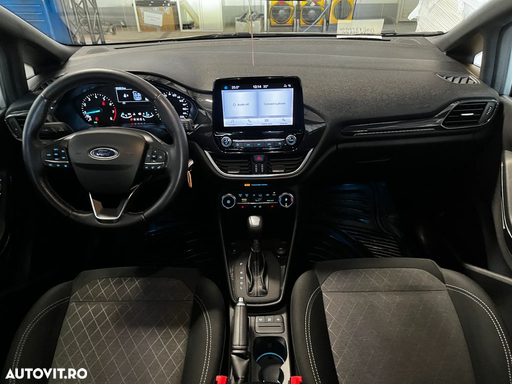 Ford Fiesta - 12