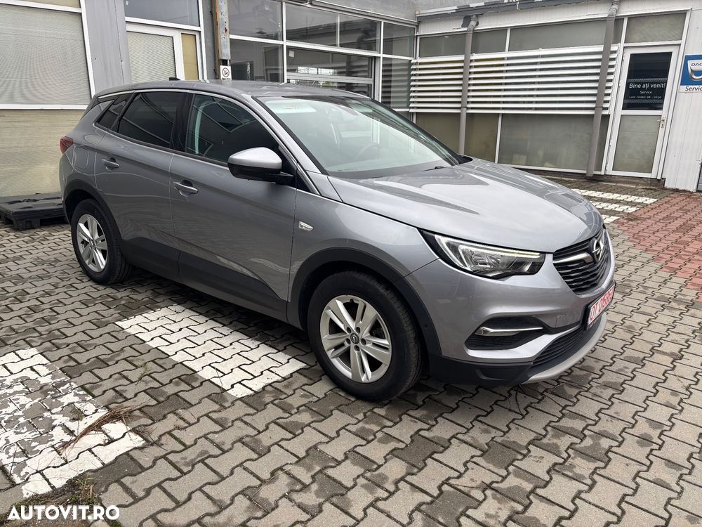 Opel Grandland X 1.2 Turbo START/STOP Business Edition - 1