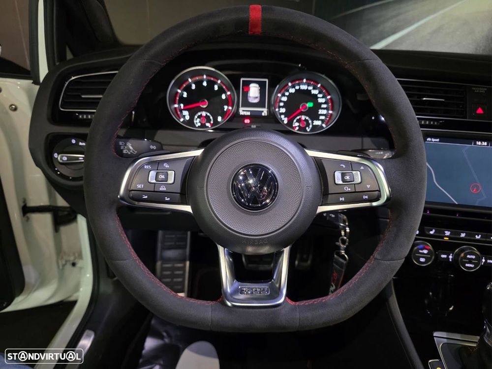 VW Golf GTI Clubsport DSG - 16