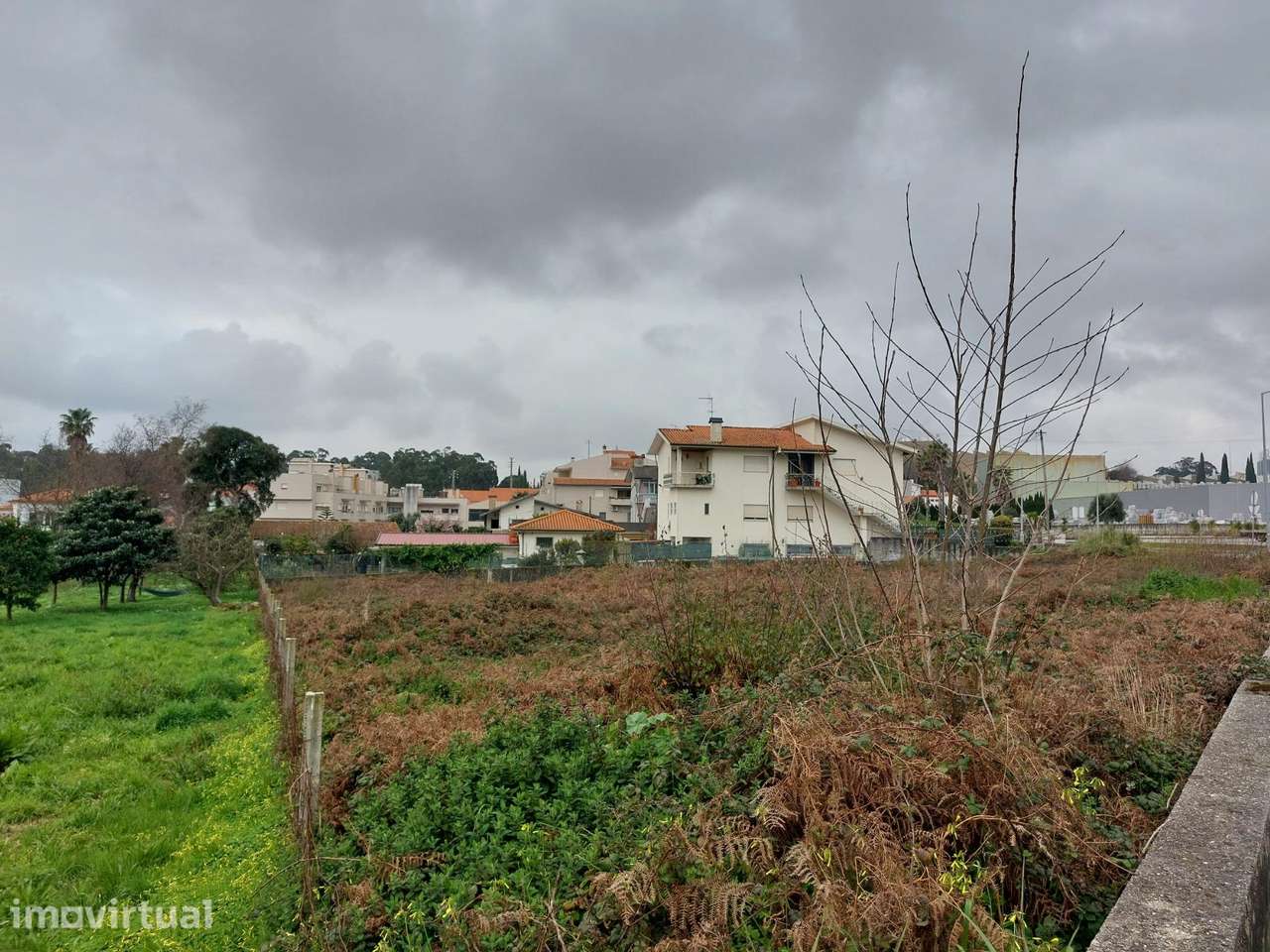 Terreno Urbanizável de 1.490 m2 em Fiães - Grande imagem: 3/16