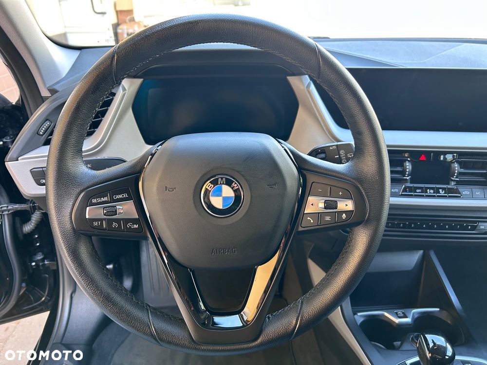 BMW Seria 1 118i Business Edition - 23