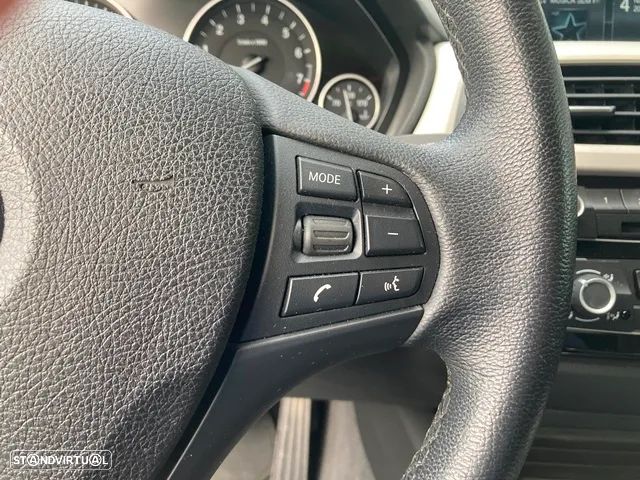 BMW 320 Gran Turismo i Advantage Auto - 14