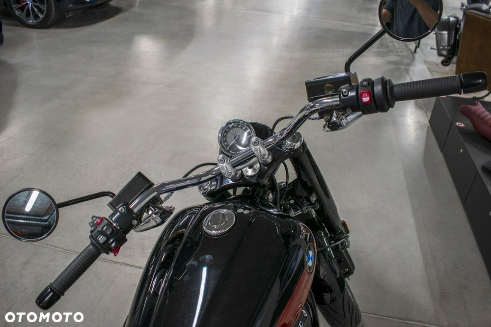 BMW R - 18
