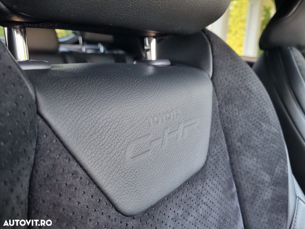 Toyota C-HR 2.0 Lounge - 21