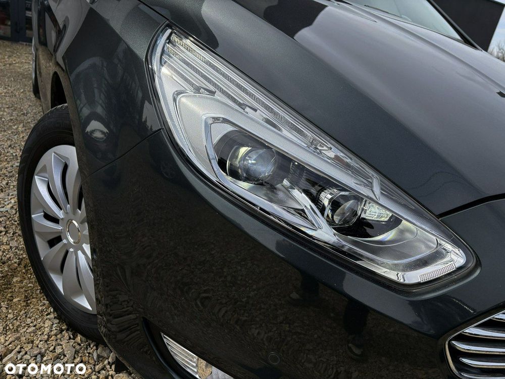 Ford Galaxy 2.0 TDCi Titanium - 13