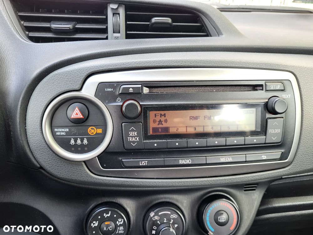 Toyota Yaris 1.0 Life - 14