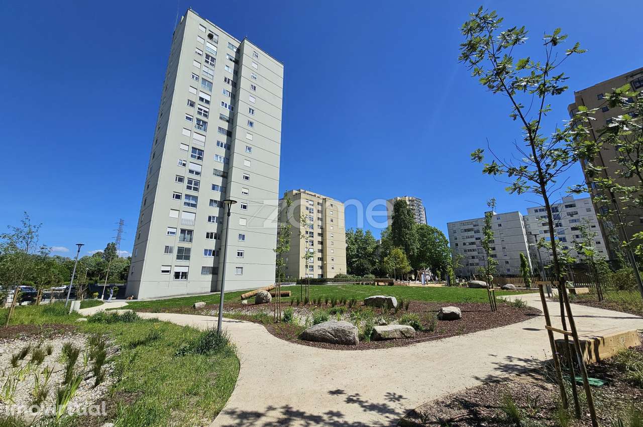 Apartamento T2 na Rua de Santa Luzia - Ramalde - Porto. - Grande imagem: 4/29