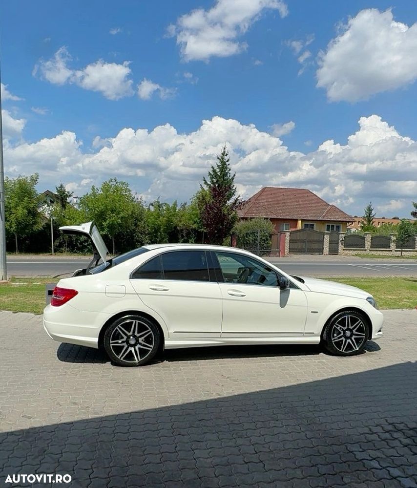 Mercedes-Benz C - 19