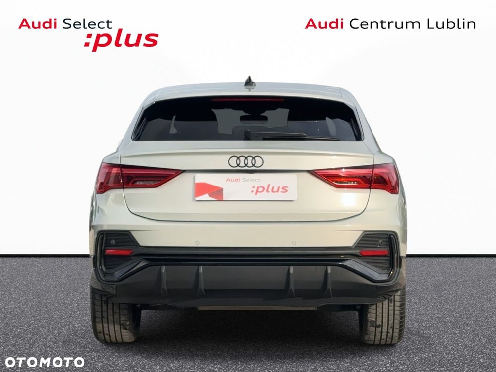 Audi Q3 Sportback - 6