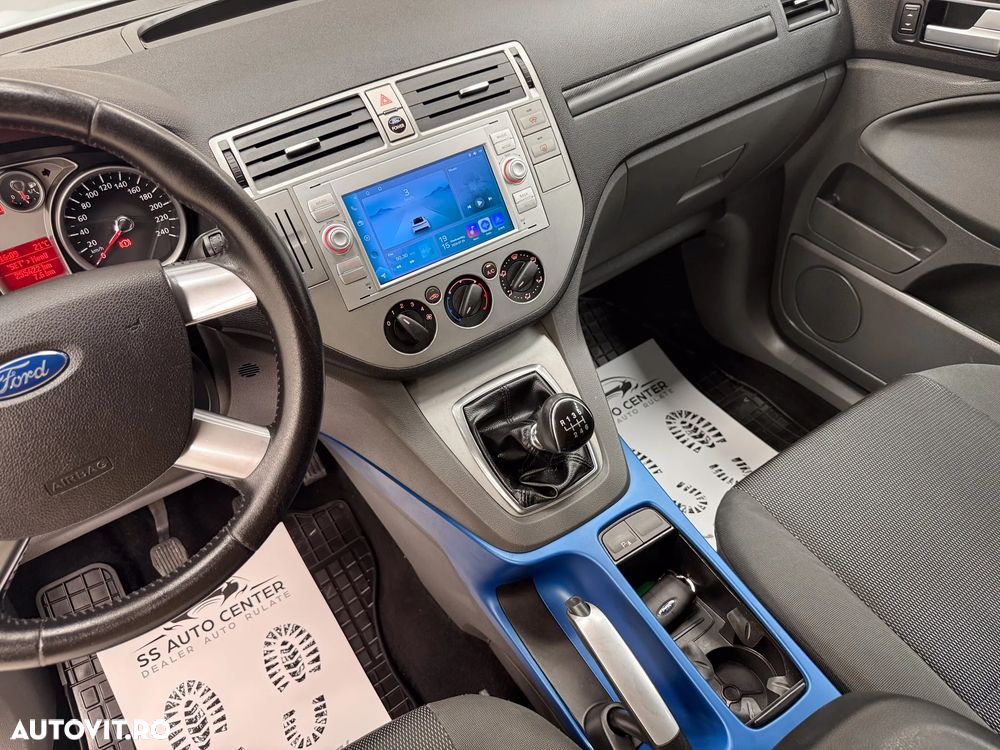Ford Kuga 2.0 TDCi 2x4 Trend - 25