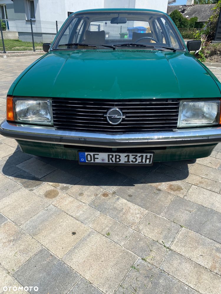 Opel Rekord - 3