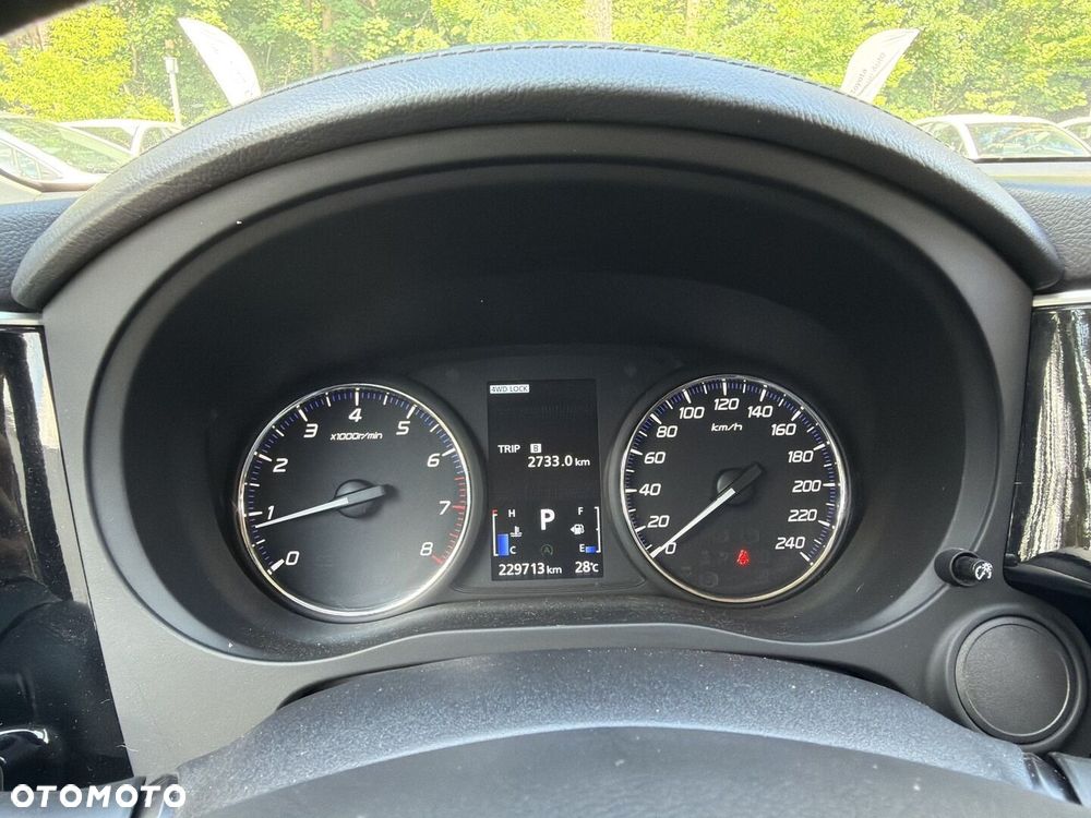 Mitsubishi Outlander 2.0 Intense 4WD CVT - 21