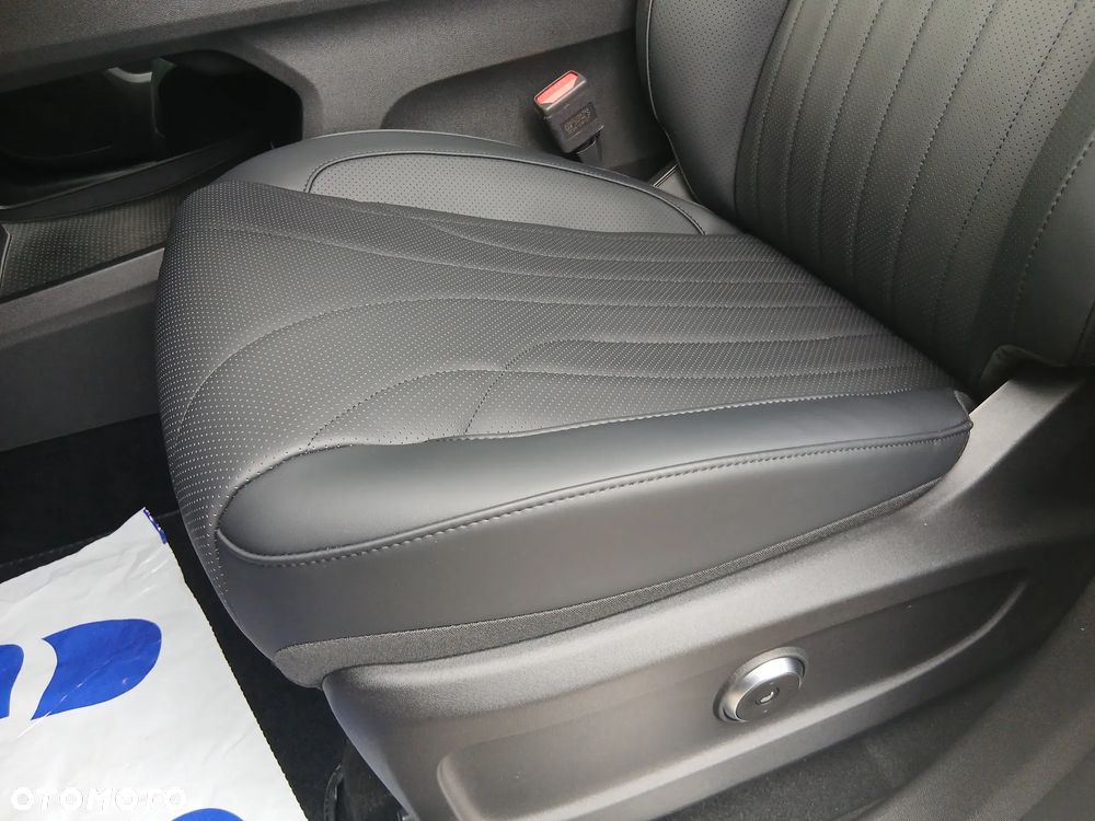 Chery Tiggo 9 - 13
