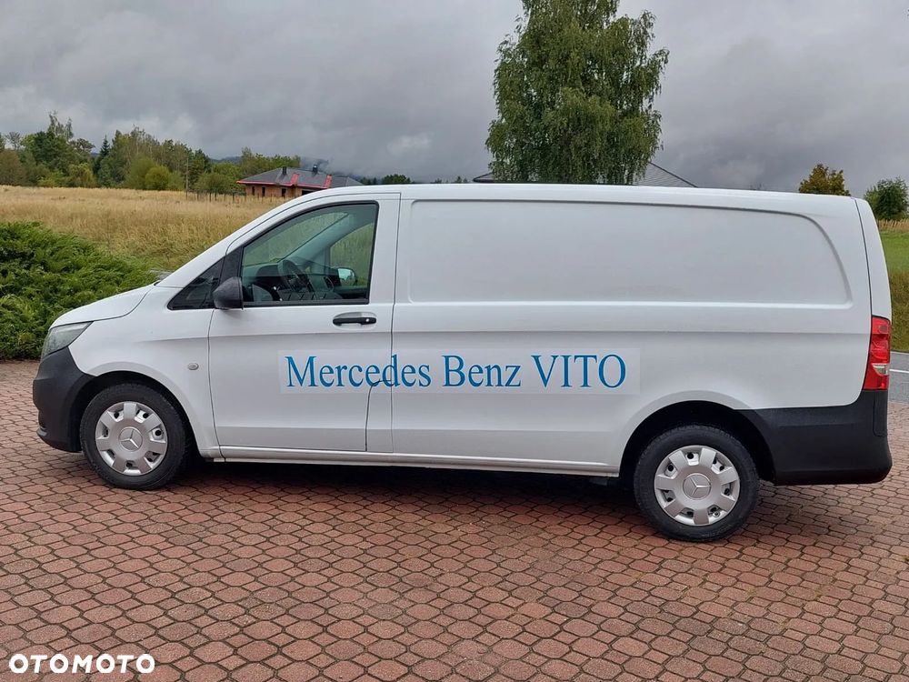 Mercedes-Benz VITO 111 - 2