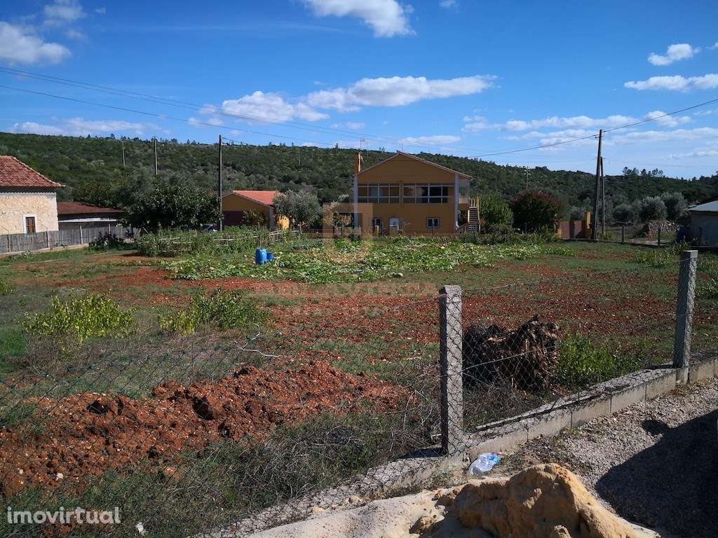 Terreno vedado com viabilidade de construção - perto de Ourem - Grande imagem: 2/2