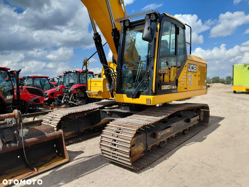 JCB JS220X - 2
