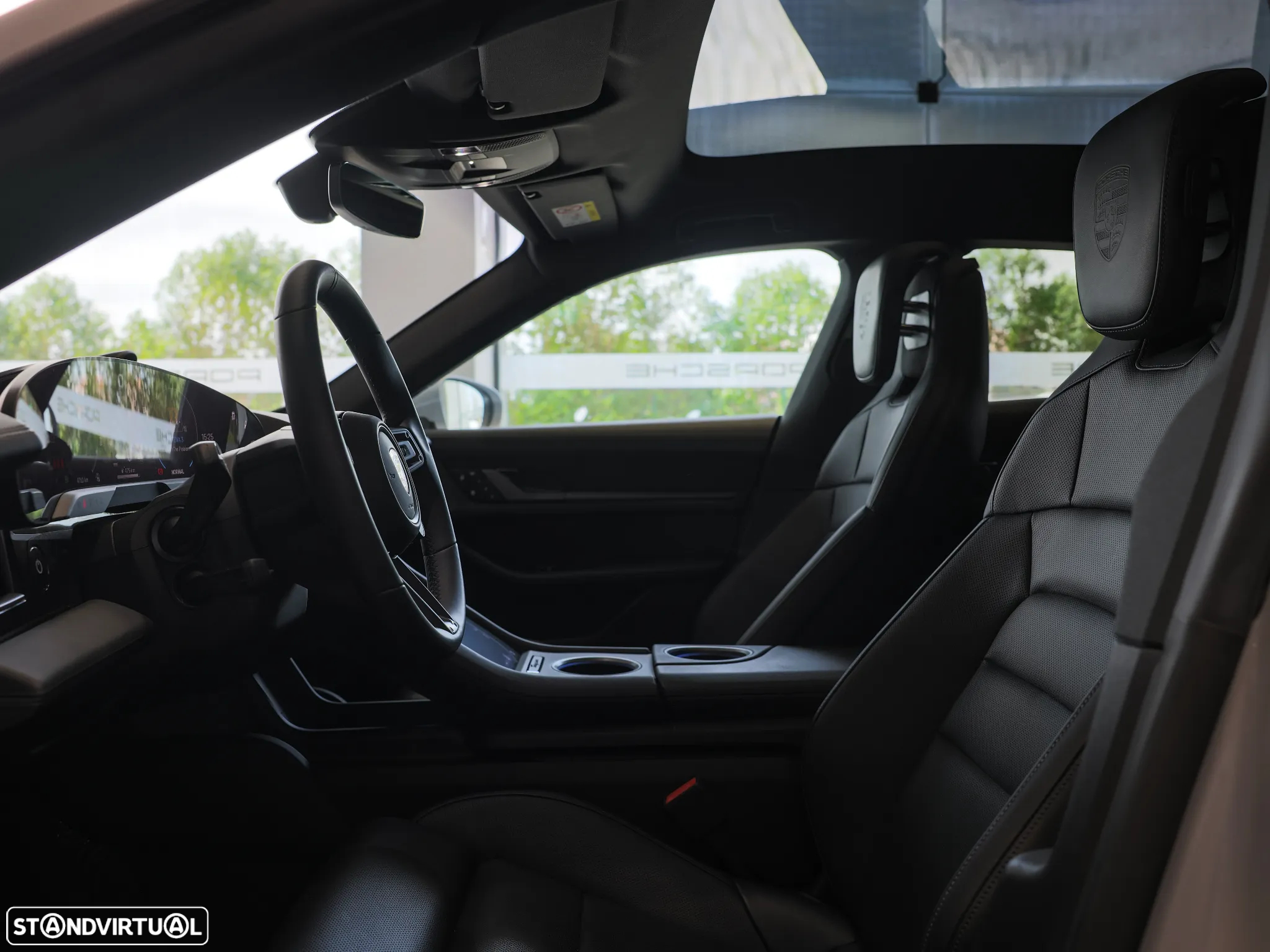 Porsche Taycan Sport Turismo Standard - 27