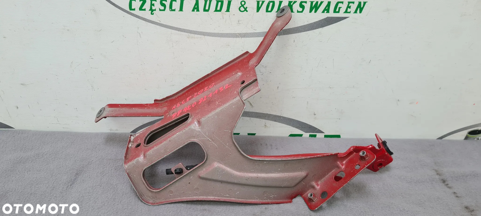 AUDI A6 A-6 C8 PRAWE LEWE MOCOWANIE WSPORNIK BŁOTNIKA  4K0821132 4K0821167 4K0821168 - 5